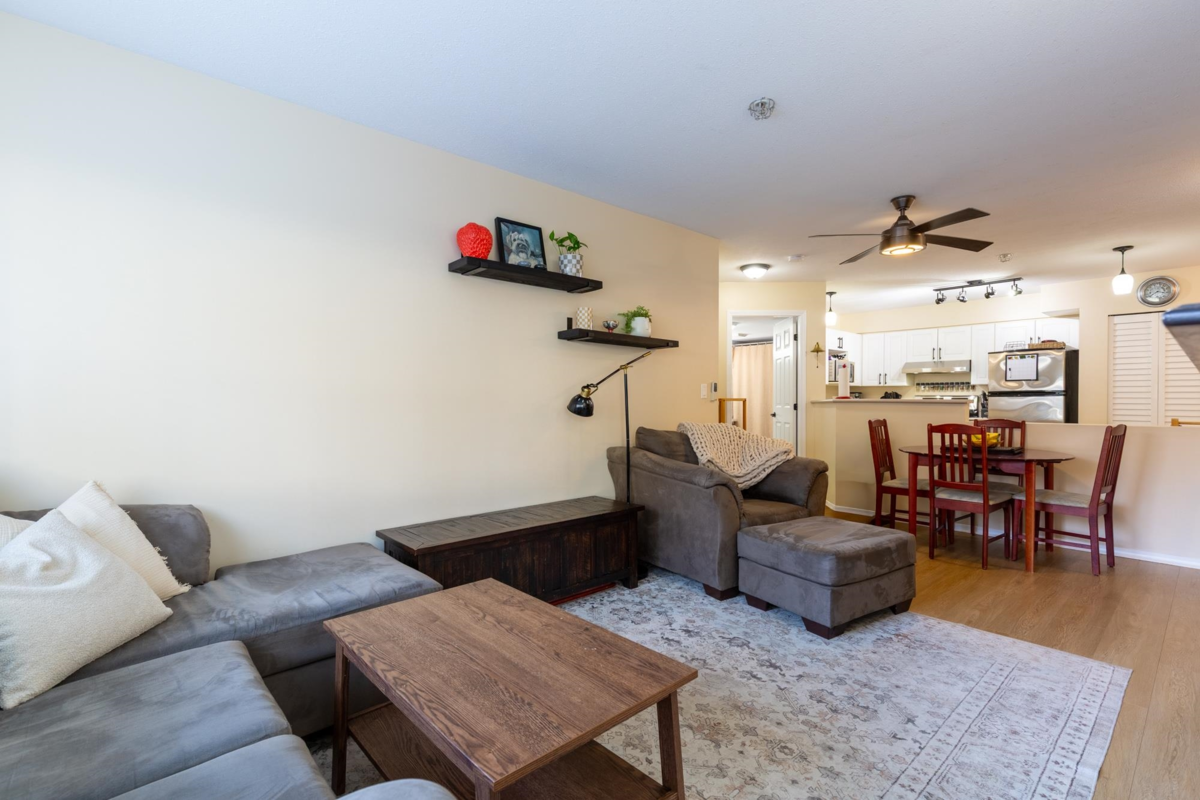 Powder Room Photo of 208 33599 2 Avenue, Mission, BC