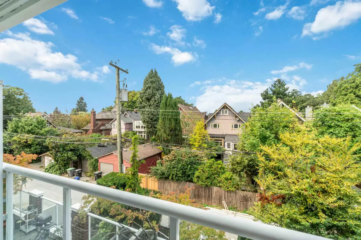 Garden / Landscaping Photo of 307 2929 W 4th Avenue, Vancouver, BC