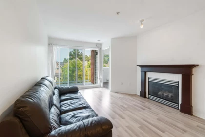 Kitchen Photo of 307 2929 W 4th Avenue, Vancouver, BC