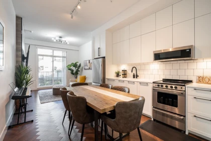 207 13929 105a Avenue, Surrey, BC