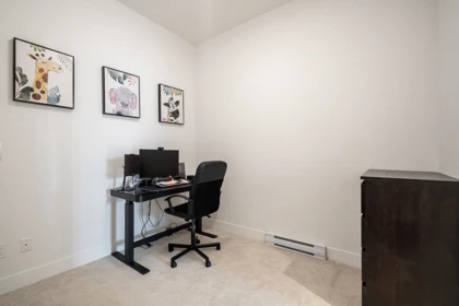 Entry Foyer Photo of 207 13929 105a Avenue, Surrey, BC