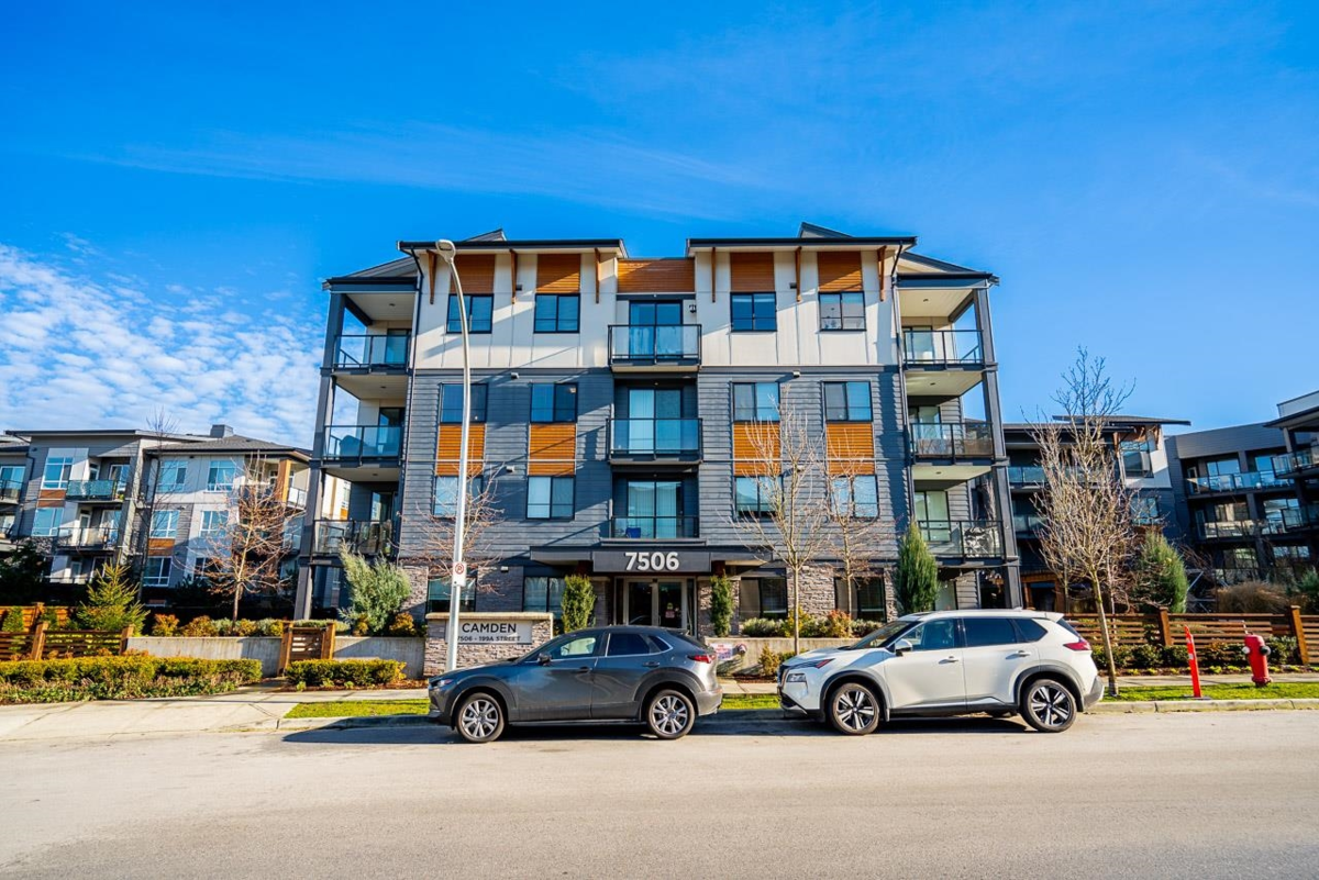 Swimming Pool Photo of 209 7506 199a Street, Langley, BC