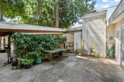 14109 Blackburn Avenue, White Rock, BC