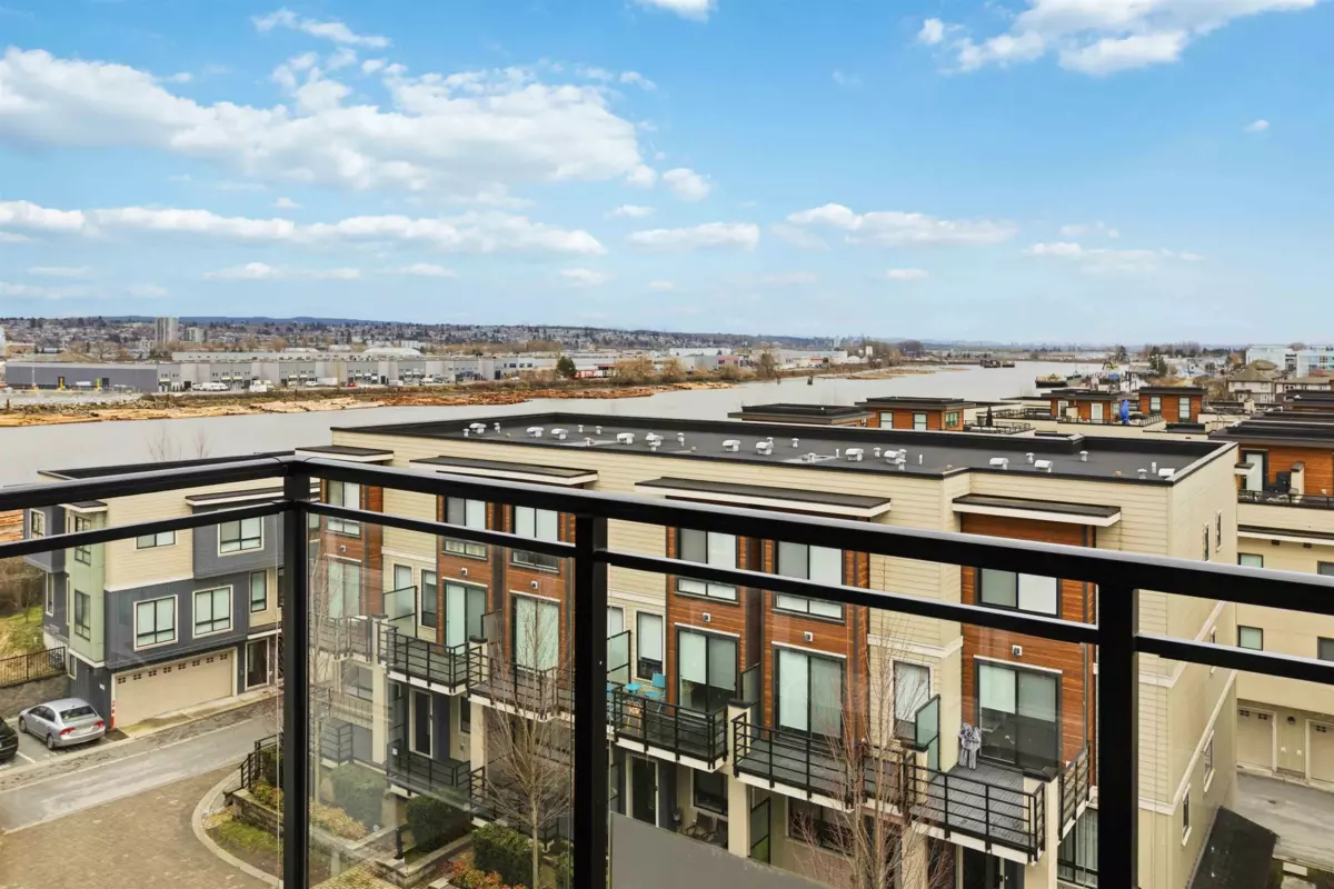 Entry Foyer Photo of 502 10177 River Drive, Richmond, BC