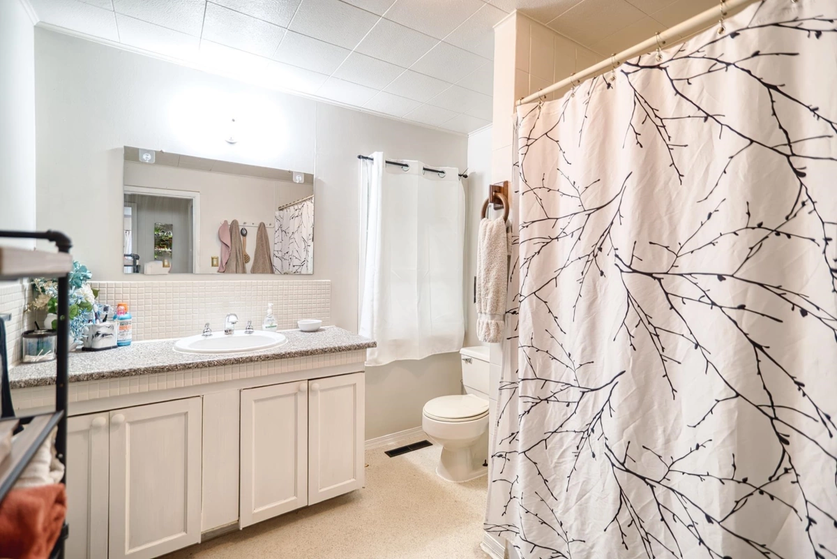 Community Amenities Photo (Clubhouse) of 6582 Sunshine Coast Highway, Sechelt, BC