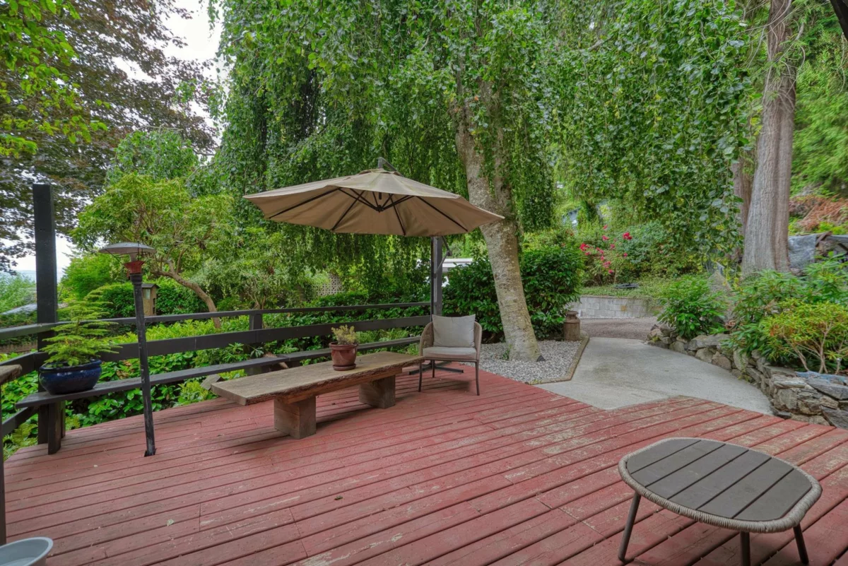 Outdoor Patio Photo of 6582 Sunshine Coast Highway, Sechelt, BC
