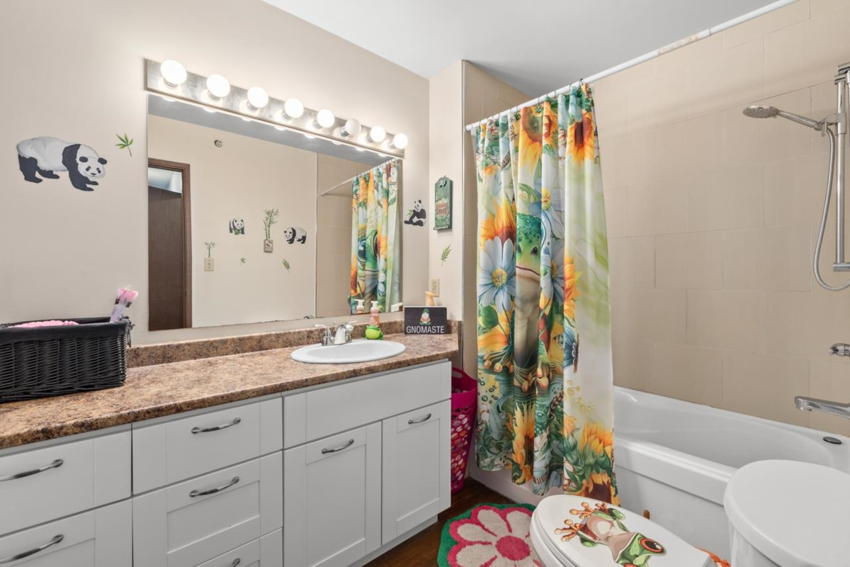 Basement Recreation Room Photo of 174 2844 273 Street, Langley, BC