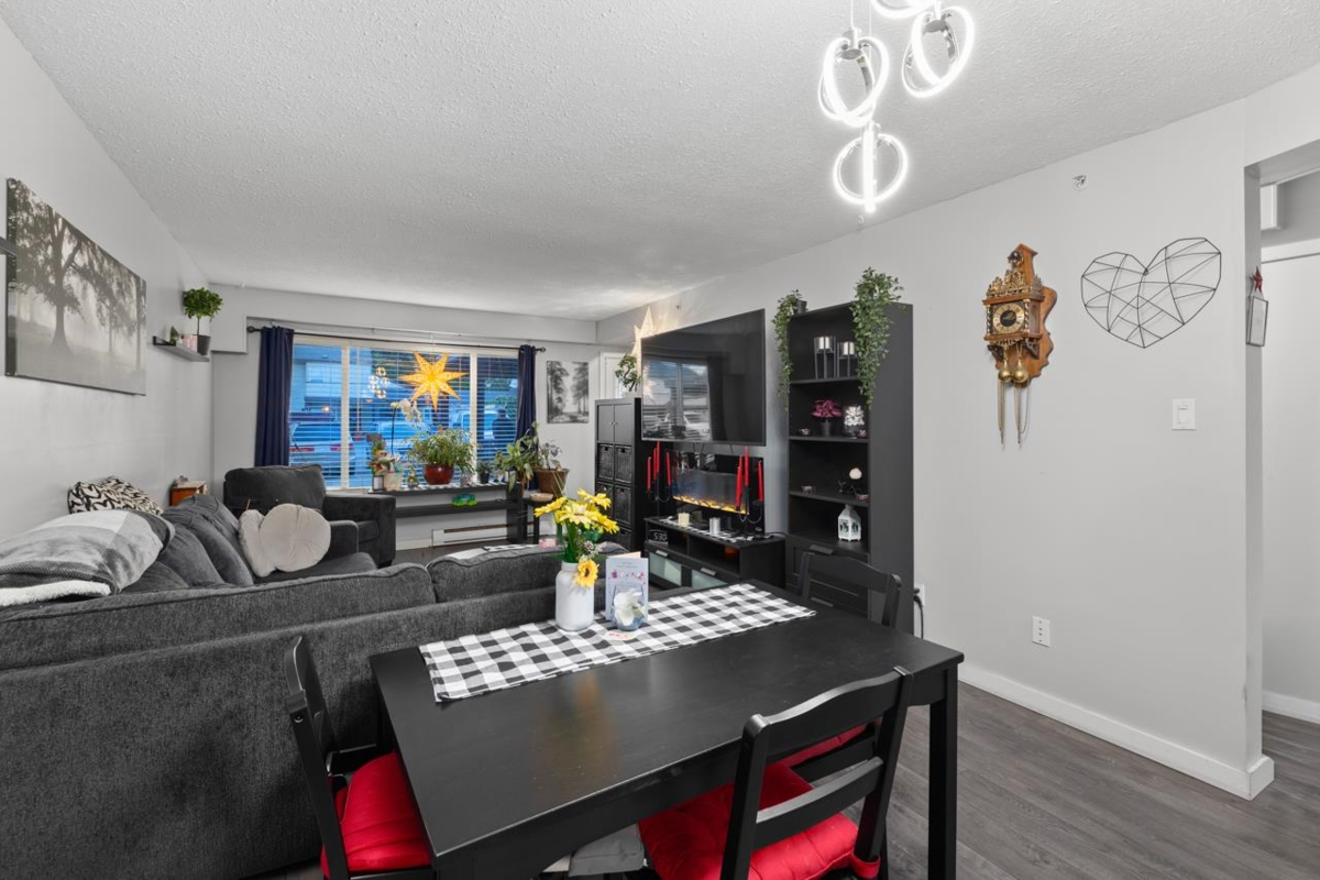 Pantry Photo of 174 2844 273 Street, Langley, BC