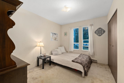 Powder Room Photo of 174 2844 273 Street, Langley, BC