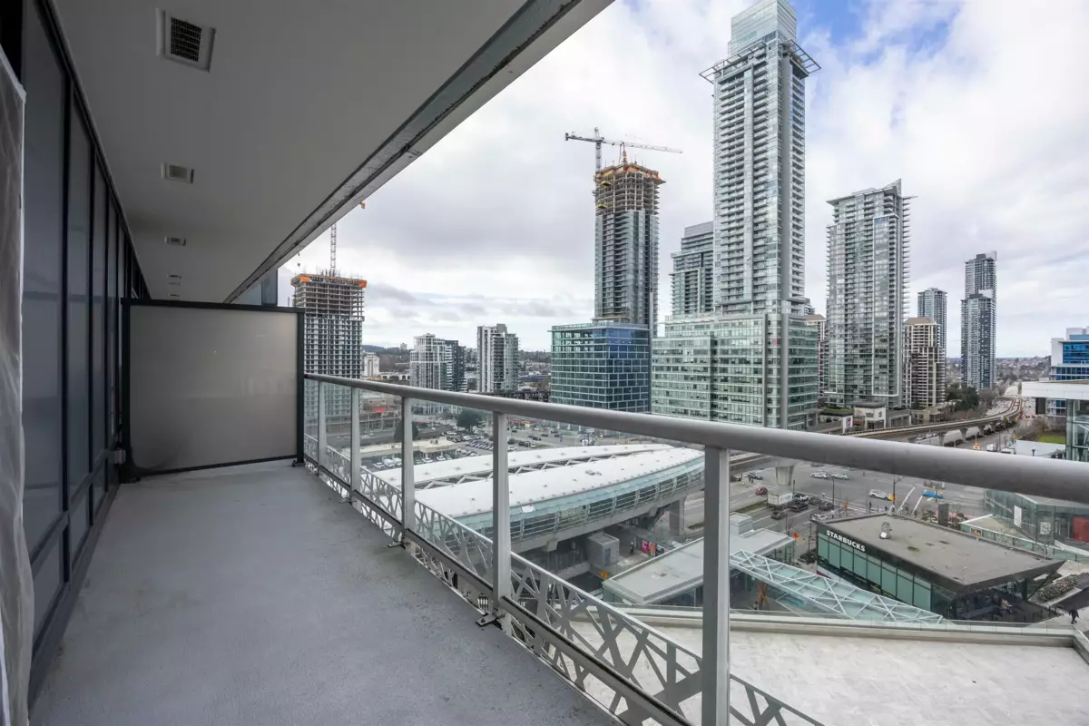 Basement Recreation Room Photo of 809 1955 Alpha Way, Burnaby, BC
