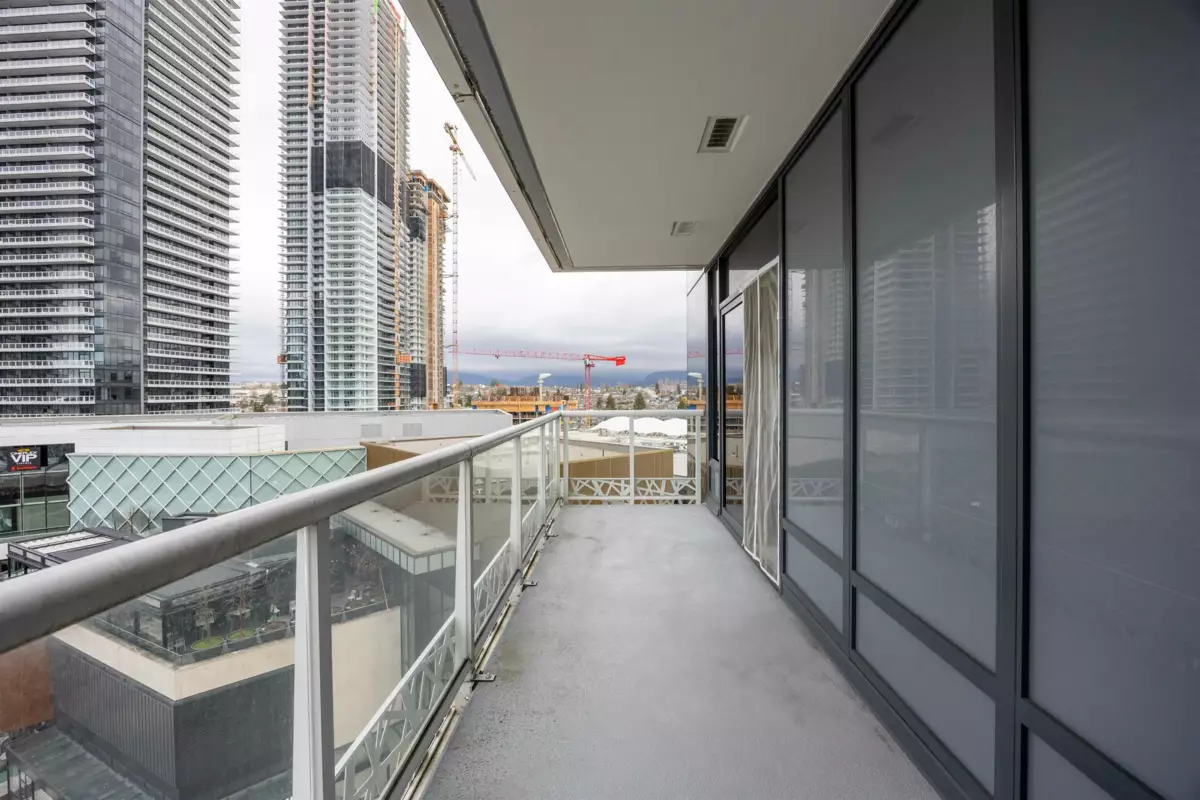 Powder Room Photo of 809 1955 Alpha Way, Burnaby, BC