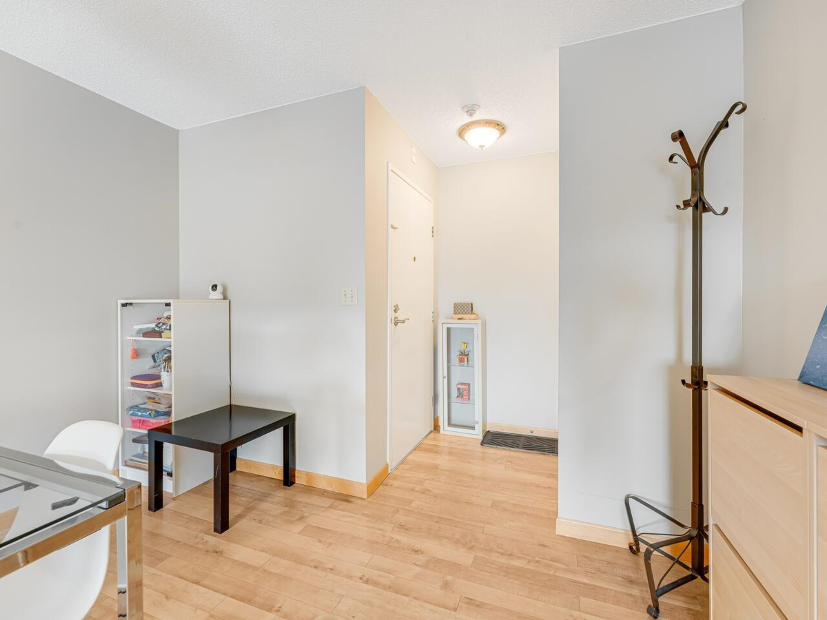 Walk-In Closet Photo of 305 8760 No. 1 Road, Richmond, BC