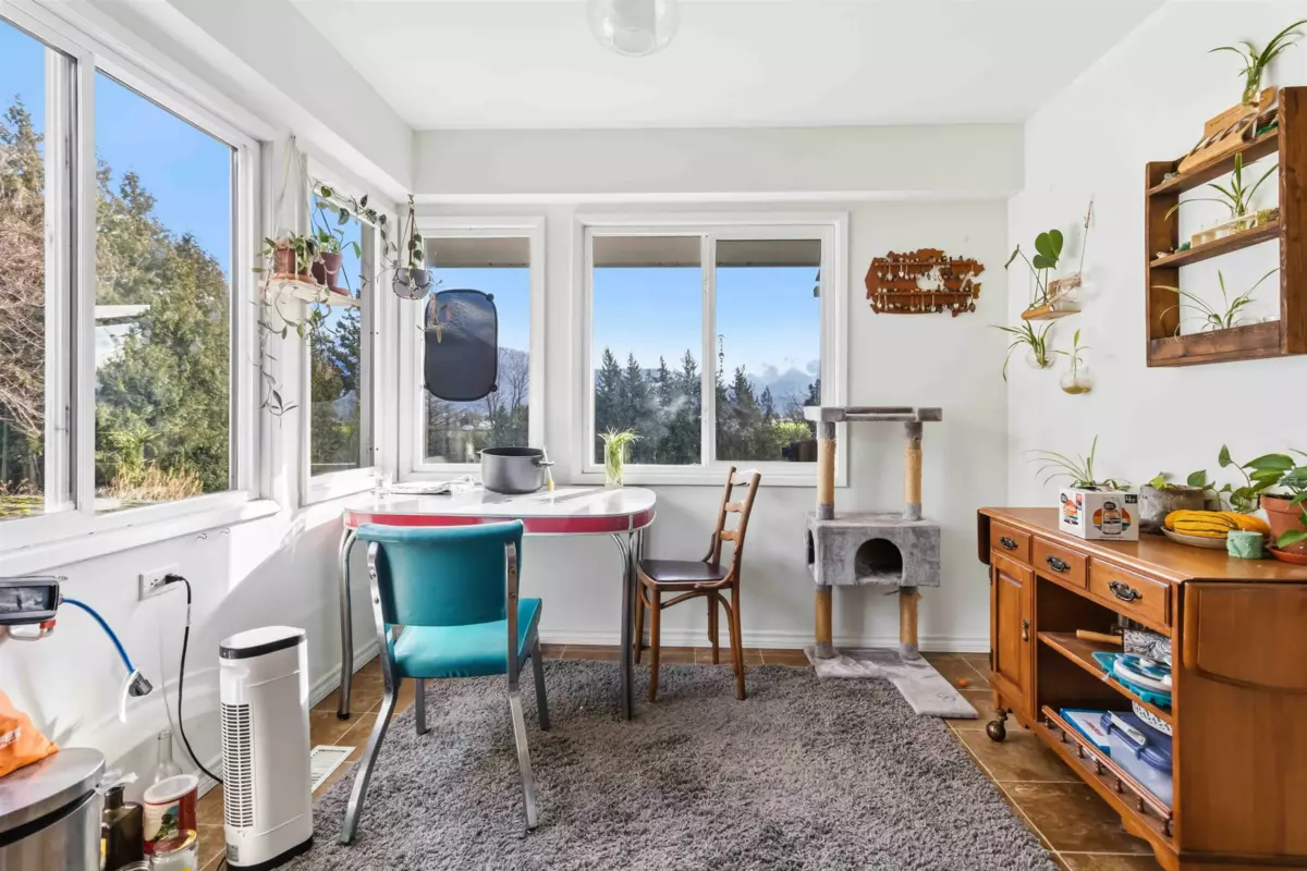 Bedroom 3 Photo of 10005 Kenswood Drive, Chilliwack, BC