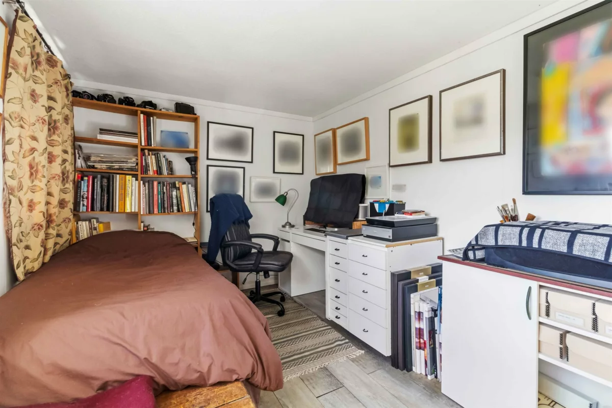 Powder Room Photo of 10005 Kenswood Drive, Chilliwack, BC