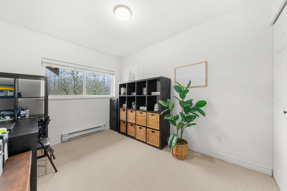 Mudroom Photo of 3 1700 Mamquam Road, Squamish, BC