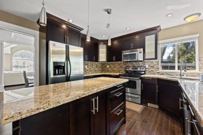 Guest Bathroom Photo of 1562 Bramble Lane, Coquitlam, BC