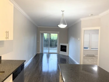 105 11580 223 Street, Maple Ridge, BC