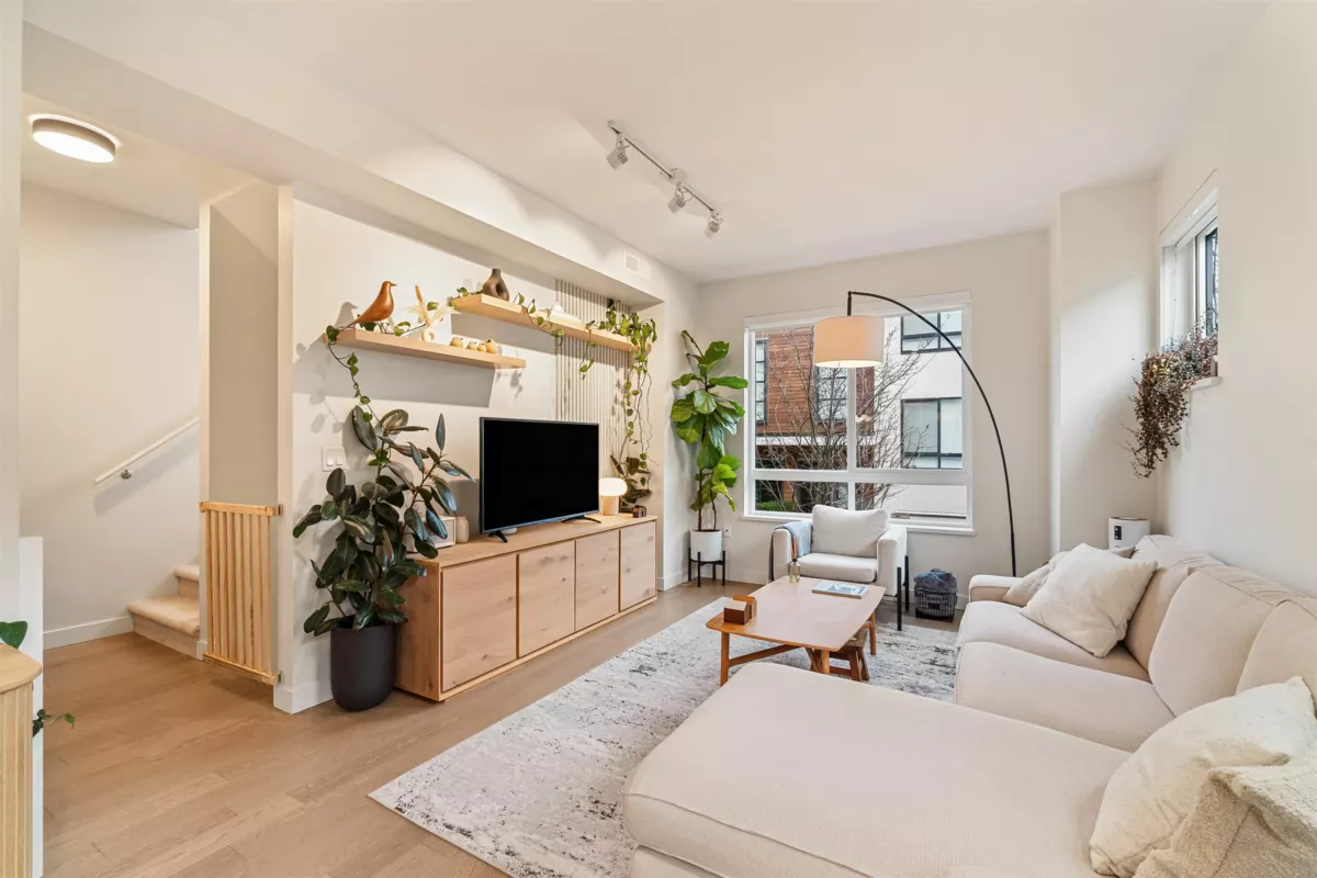 Kitchen Island Photo of 60 10199 River Drive, Richmond, BC