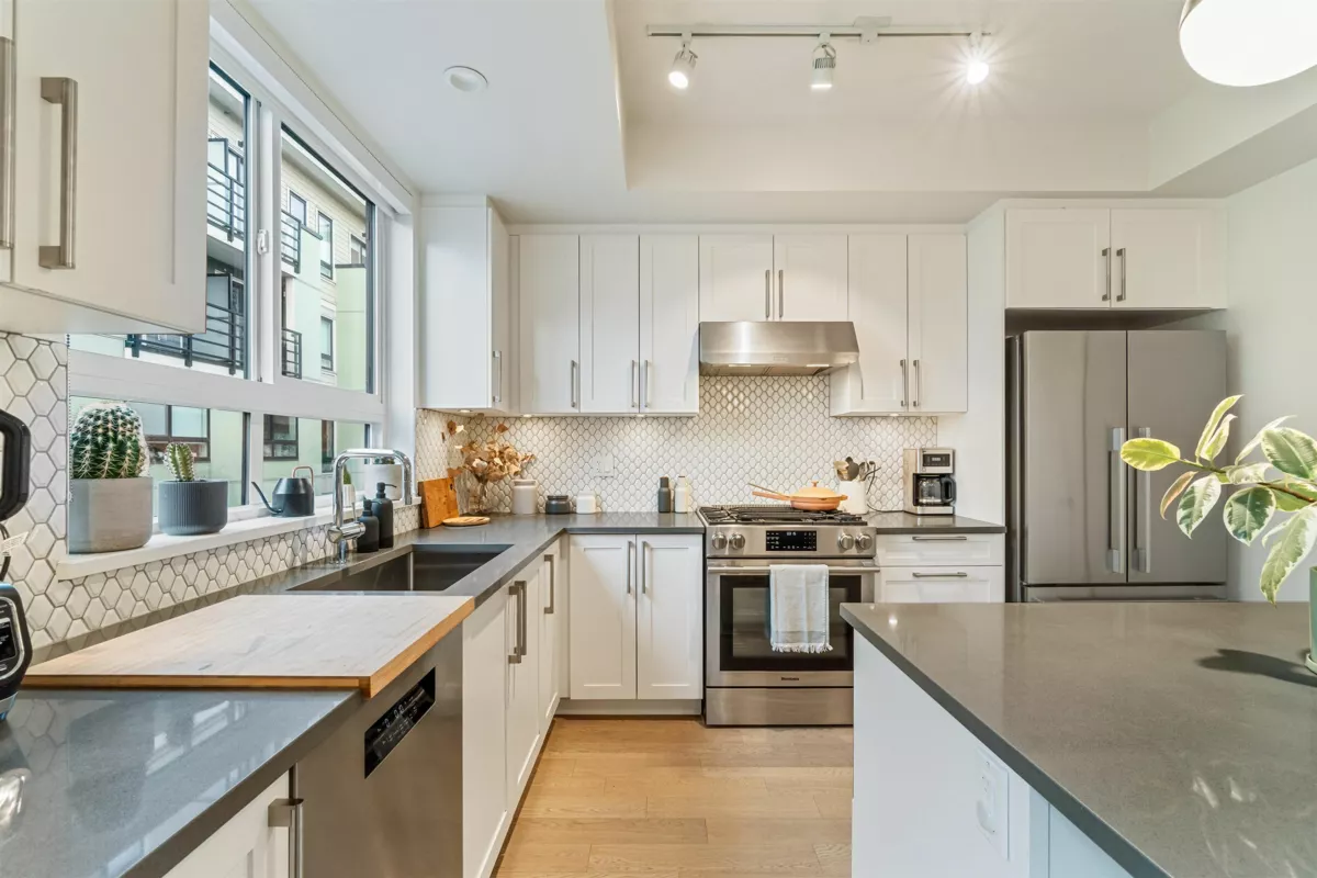 Walk-In Closet Photo of 60 10199 River Drive, Richmond, BC