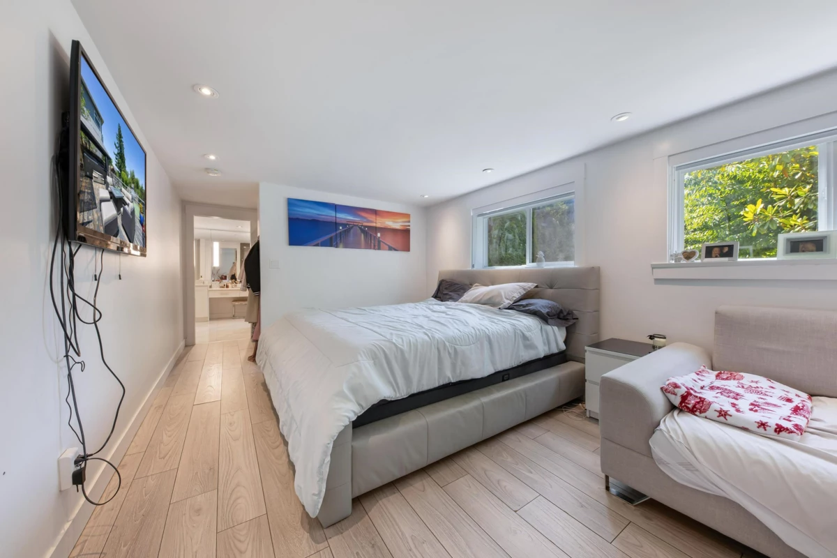 Basement Recreation Room Photo of 23177 Willett Avenue, Richmond, BC