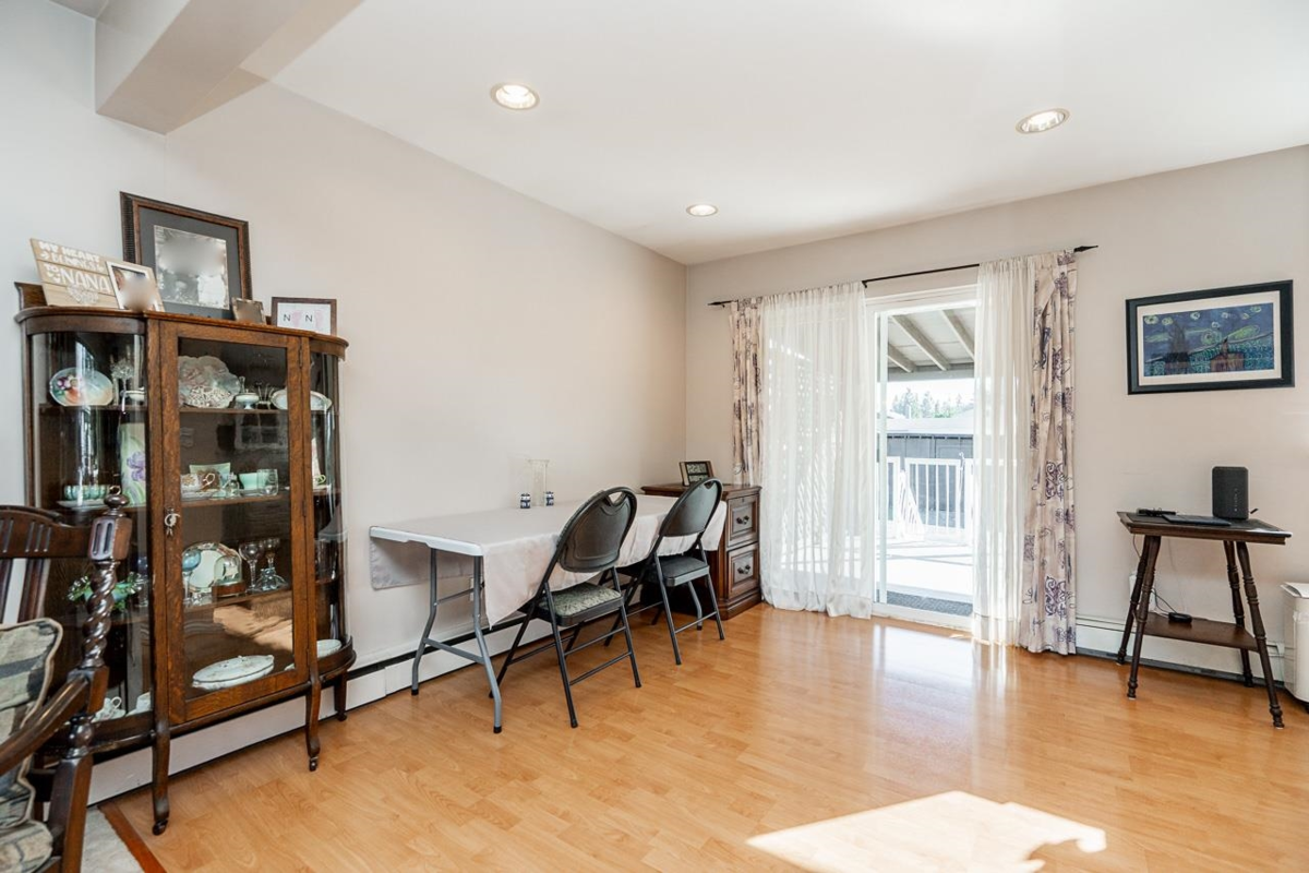 Dining Area Photo of 1590 Westminster Avenue, Port Coquitlam, BC