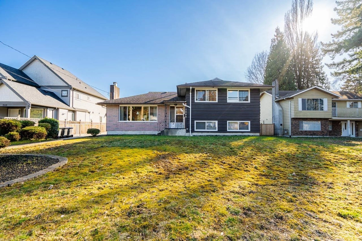 Exterior Rear Photo of 1590 Westminster Avenue, Port Coquitlam, BC