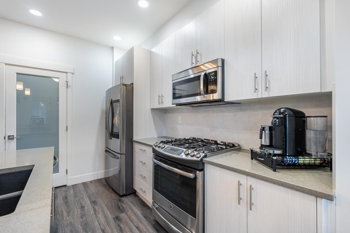 Bedroom 4 Photo of 11167 240th Street, Maple Ridge, BC