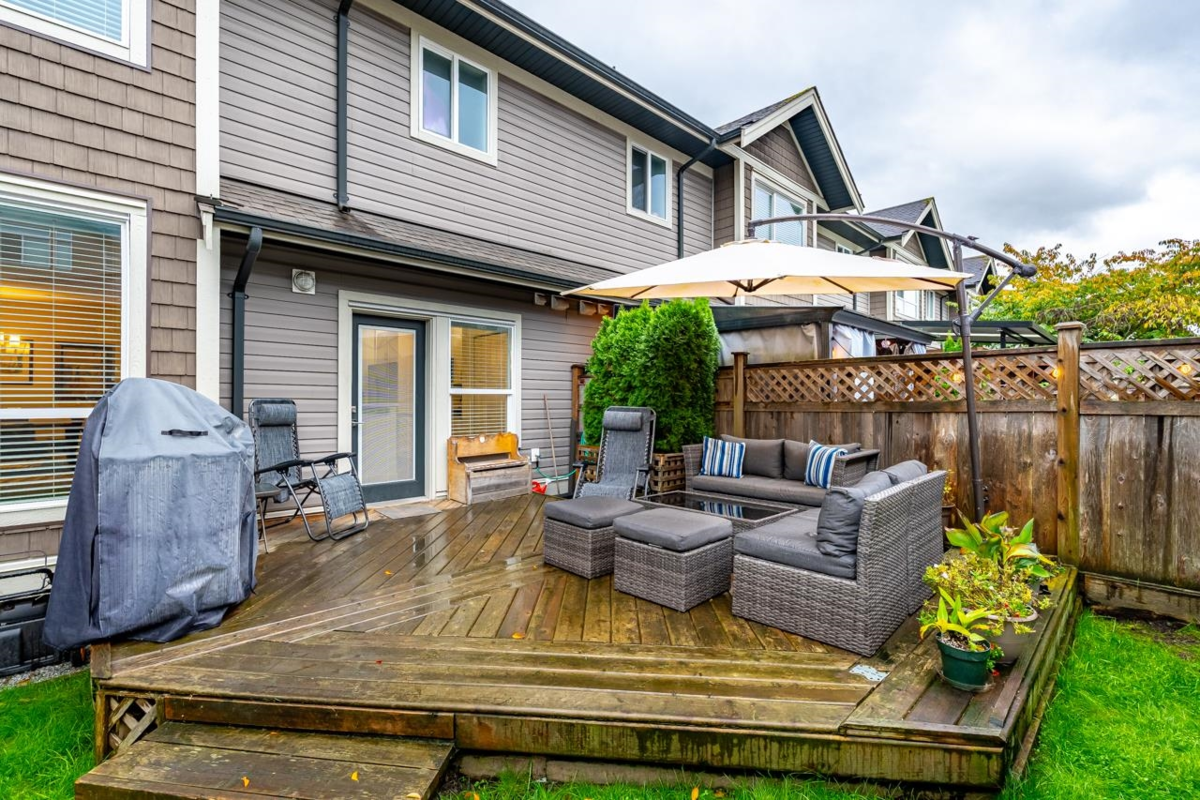 Hot Tub / Spa Photo of 11167 240th Street, Maple Ridge, BC