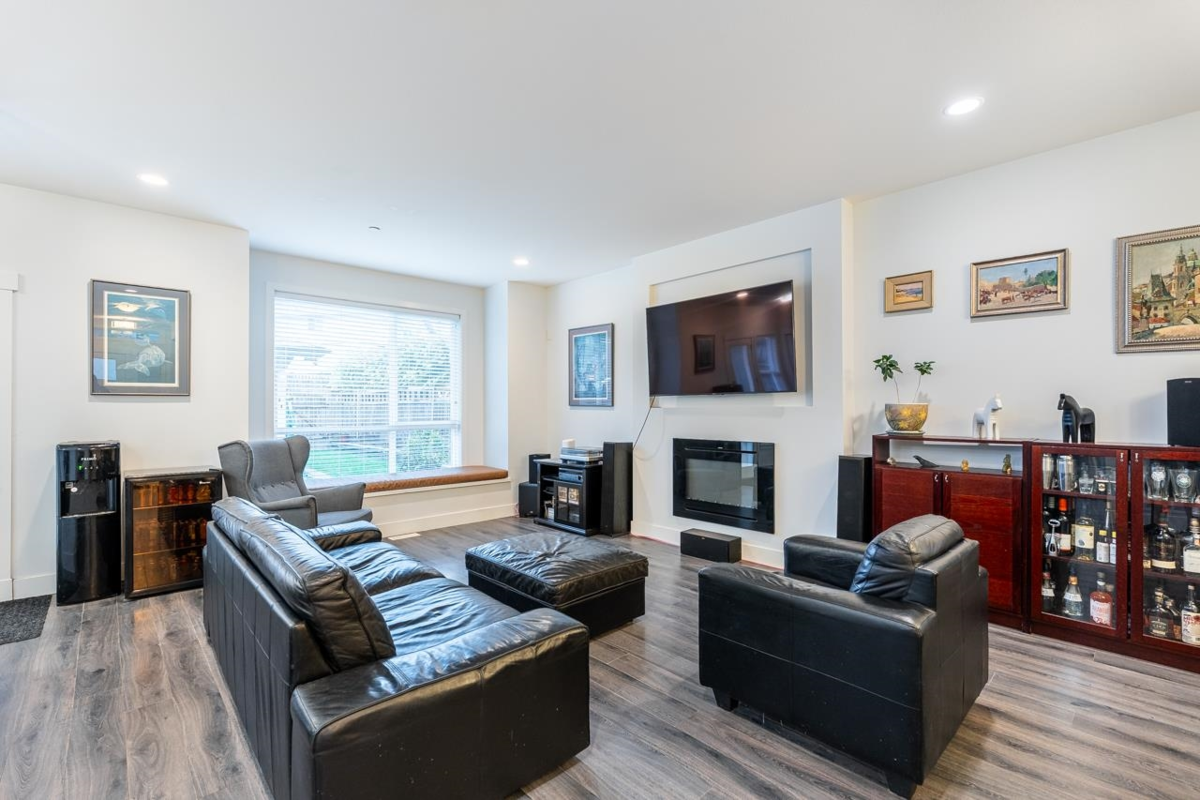 Pantry Photo of 11167 240th Street, Maple Ridge, BC