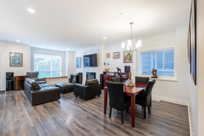 Kitchen Island Photo of 11167 240th Street, Maple Ridge, BC