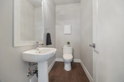 Guest Bathroom Photo of 154 16488 64 Avenue, Surrey, BC
