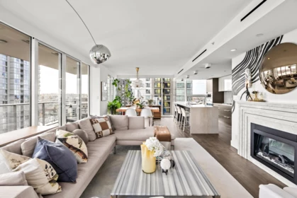 2502 499 Pacific Street, Vancouver, BC