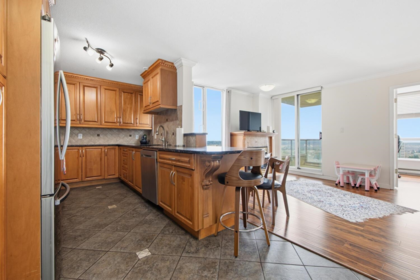 Breakfast Nook Photo of 1808 7077 Beresford Street, Burnaby, BC