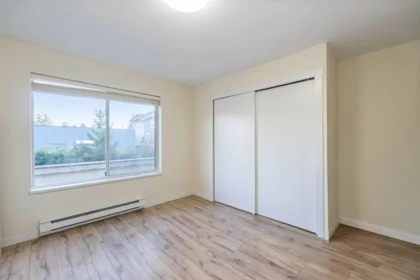 Basement Recreation Room Photo of 206 2567 Victoria Street, Abbotsford, BC