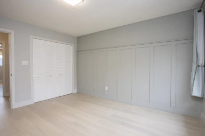 Entry Foyer Photo of 48 3851 Blundell Road, Richmond, BC