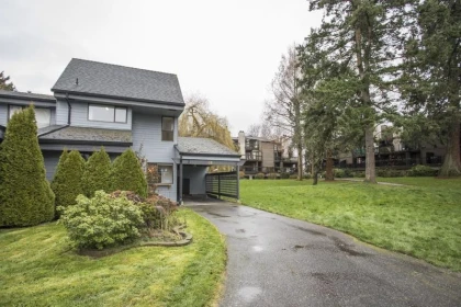 Outdoor Kitchen Photo of 48 3851 Blundell Road, Richmond, BC