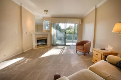 202 1745 Martin Drive, Surrey, BC, Surrey — Apartment/Condo for sale