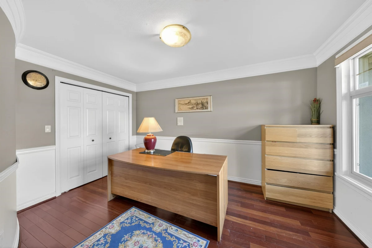 Living Room Photo of 8800 Francis Road, Richmond, BC
