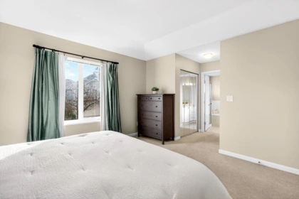 Basement Recreation Room Photo of 10115 240a Street, Maple Ridge, BC