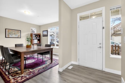 Kitchen Photo of 10115 240a Street, Maple Ridge, BC