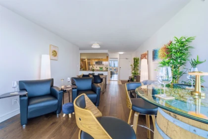Kitchen Photo of 3608 1033 Marinaside Crescent, Vancouver, BC