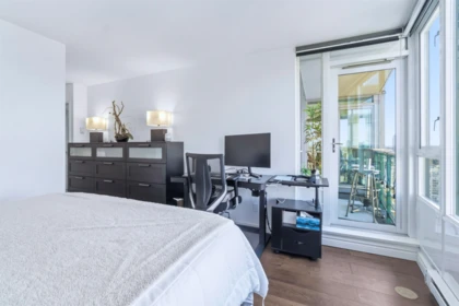 Loft / Bonus Room Photo of 3608 1033 Marinaside Crescent, Vancouver, BC