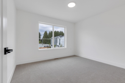 Basement Recreation Room Photo of 4 30501 Robin Drive, Abbotsford, BC