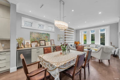 Breakfast Nook Photo of 4217 W 16th Avenue, Vancouver, BC