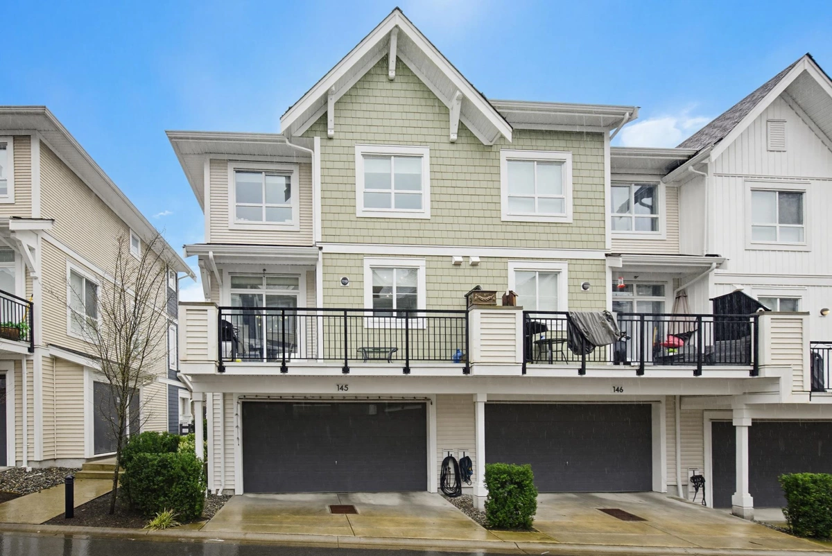 Family Room Photo of 145 8335 Nelson Street, Mission, BC