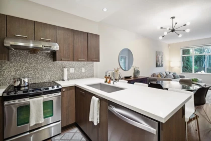 1109 963 Charland Avenue, Coquitlam, BC, Coquitlam — Apartment/Condo for sale