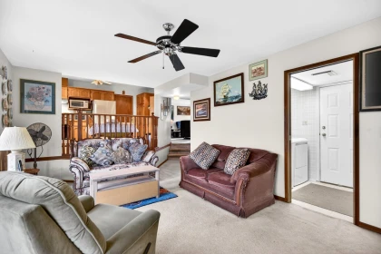 Basement Recreation Room Photo of 12125 189a Street, Pitt Meadows, BC