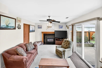 Walk-In Closet Photo of 12125 189a Street, Pitt Meadows, BC