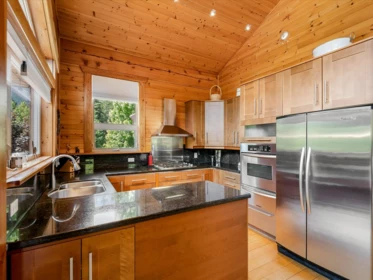 Kitchen Photo of 1470 Fraser Road, Pemberton, BC