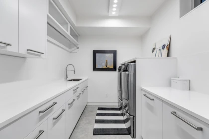 Powder Room Photo of 2893 Bellevue Avenue, West Vancouver, BC